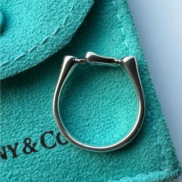 Tiffany & Co. Ring - Picture 8 of 10